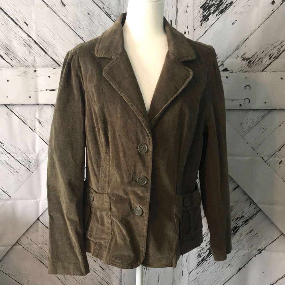 Green blazer